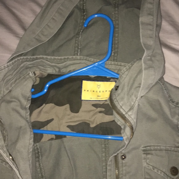 Olive green jacket - Picture 2 of 4